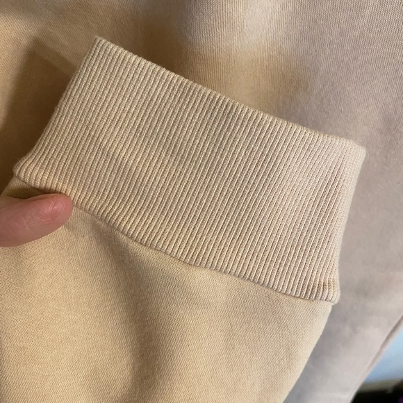 NWOT Women’s Fleece Sweatpants Joggers in Vanilla by Zenana size large - Picture 4 of 15